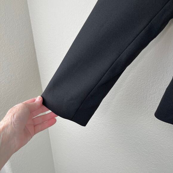 Le Suit Petite Solid Black Single Breasted One Button Short Blazer Jacket 8P NWT - Picture 8 of 16